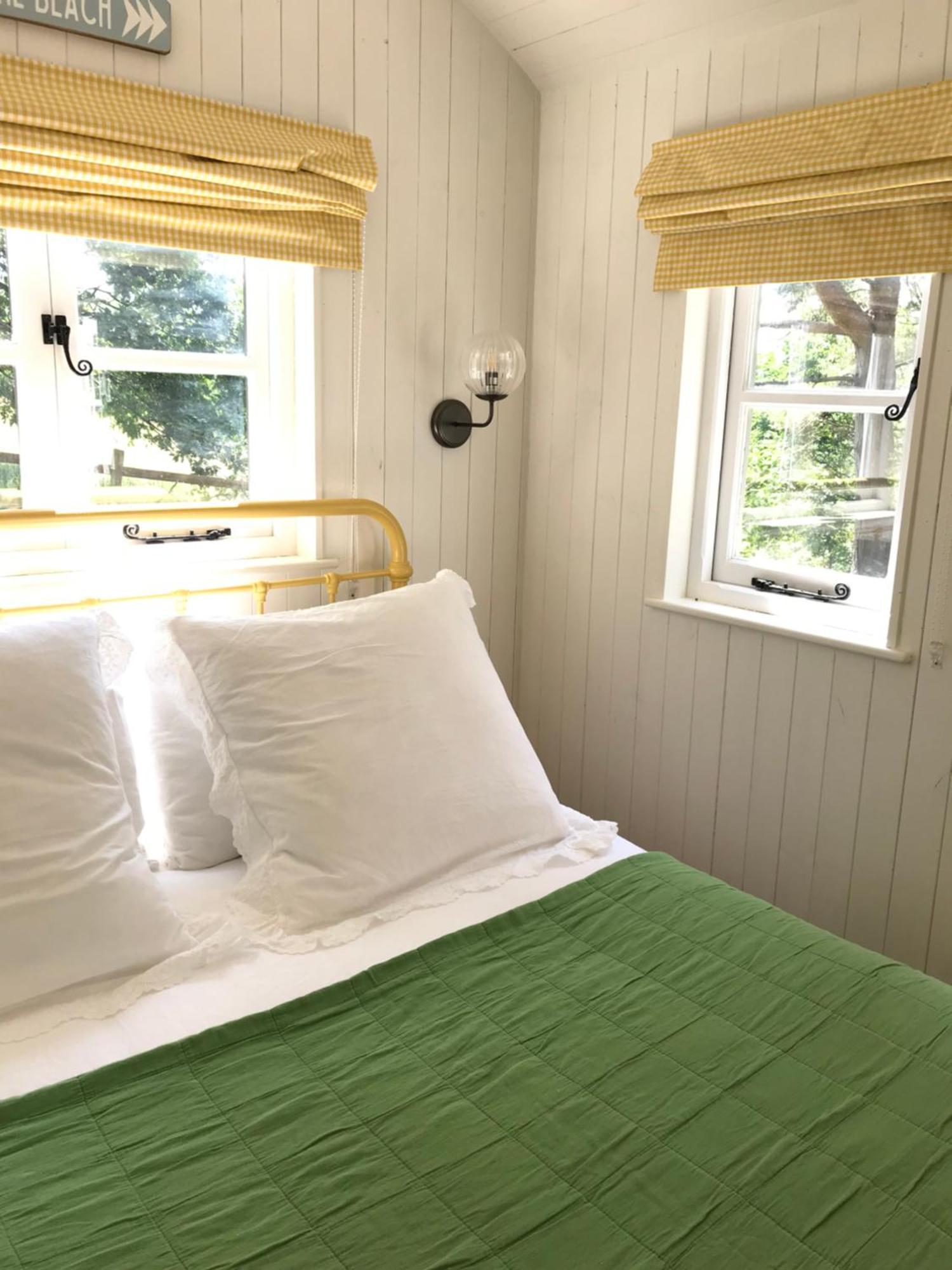 Shepherd'S Hut At Rosewood House Liskeard Bagian luar foto